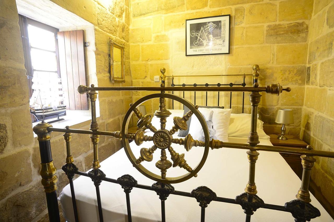 The Burrow Guest House Tarxien Exterior foto